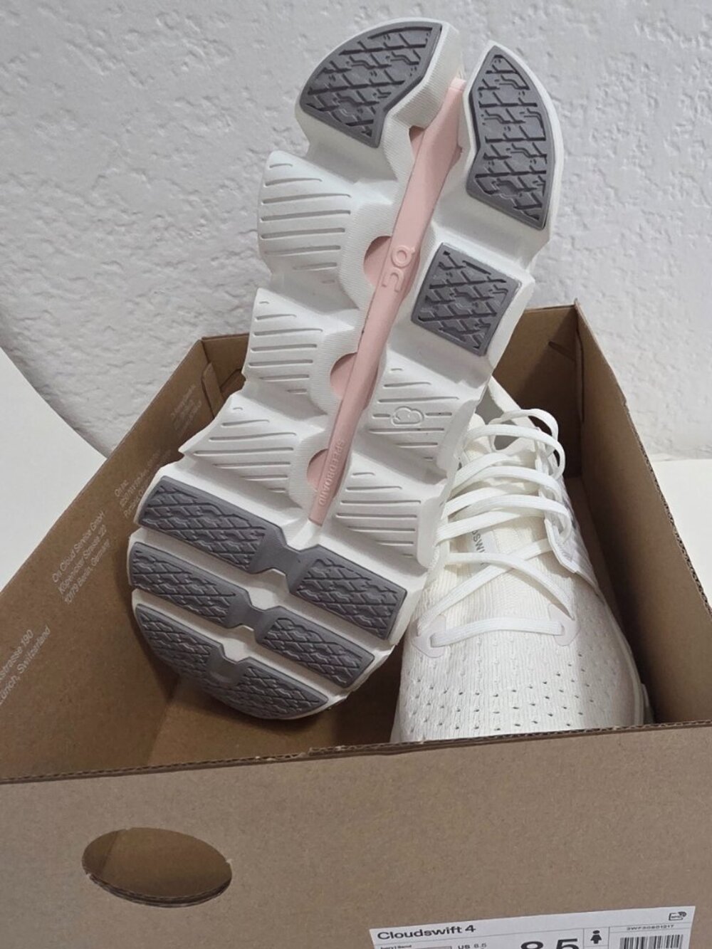 On Cloudswift 4 Running Shoes Women's Size 8.5 Ivory/Sand Performance Sneakers - Picture 4 of 7